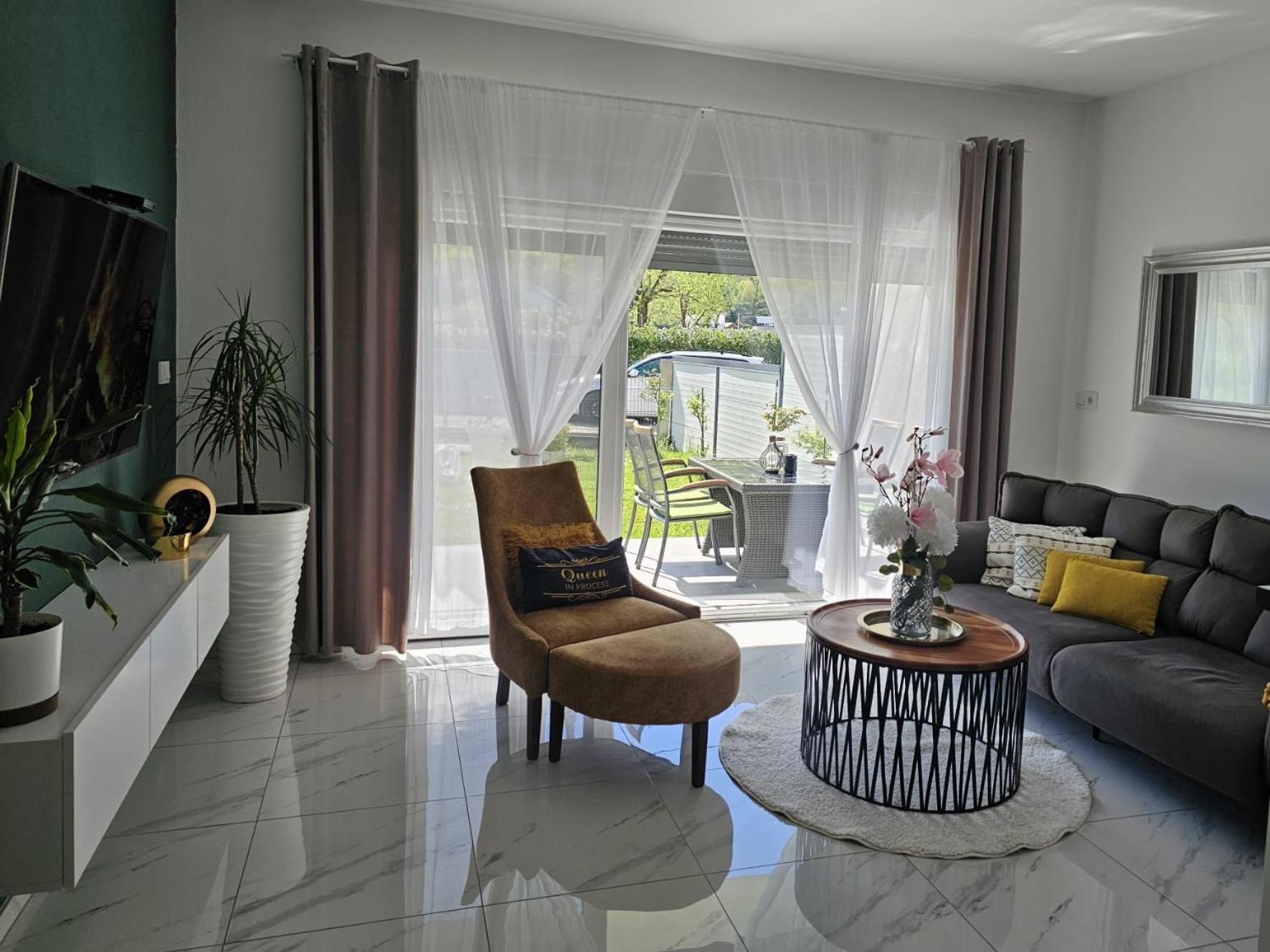 Una Luxury Home Bihać Eksteriør bilde